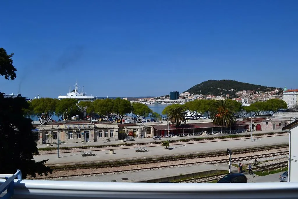 Apartments Villa Simoni Сплит