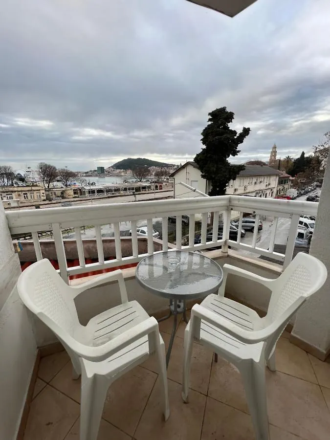 Apartments Villa Simoni Сплит